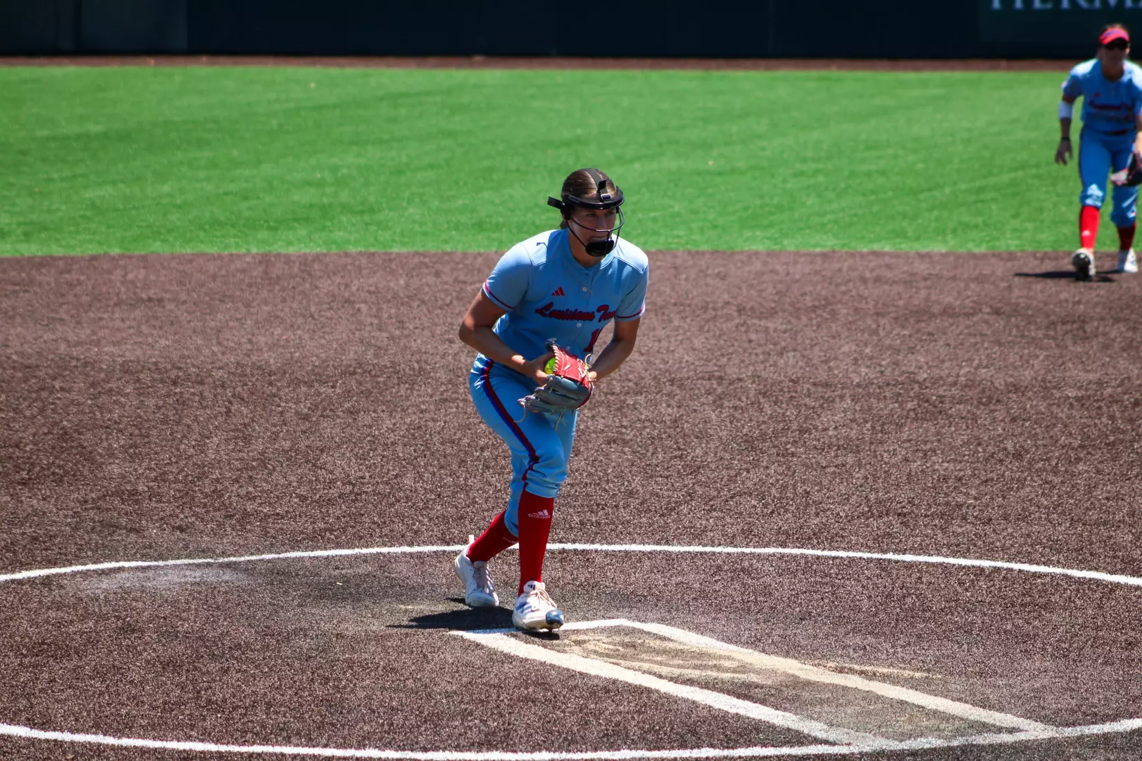 Bulldogs fall in extras to Bearkats.