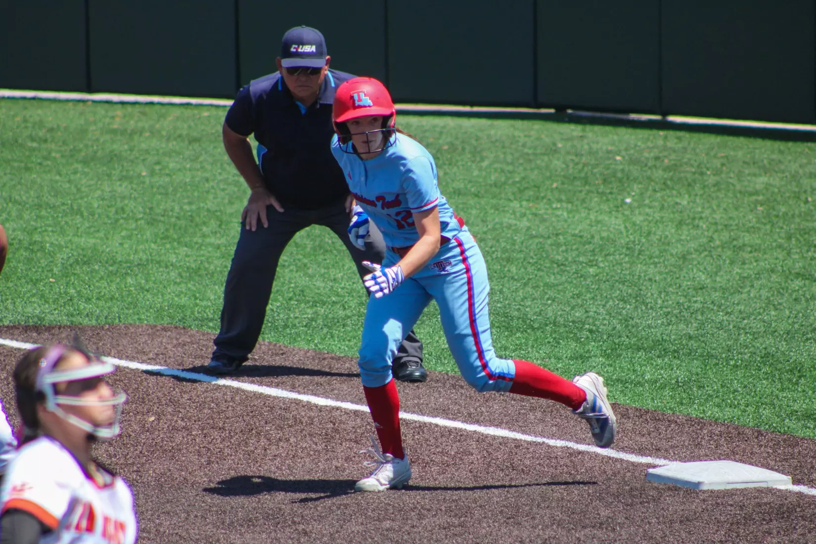 Bulldogs fall in extras to Bearkats.