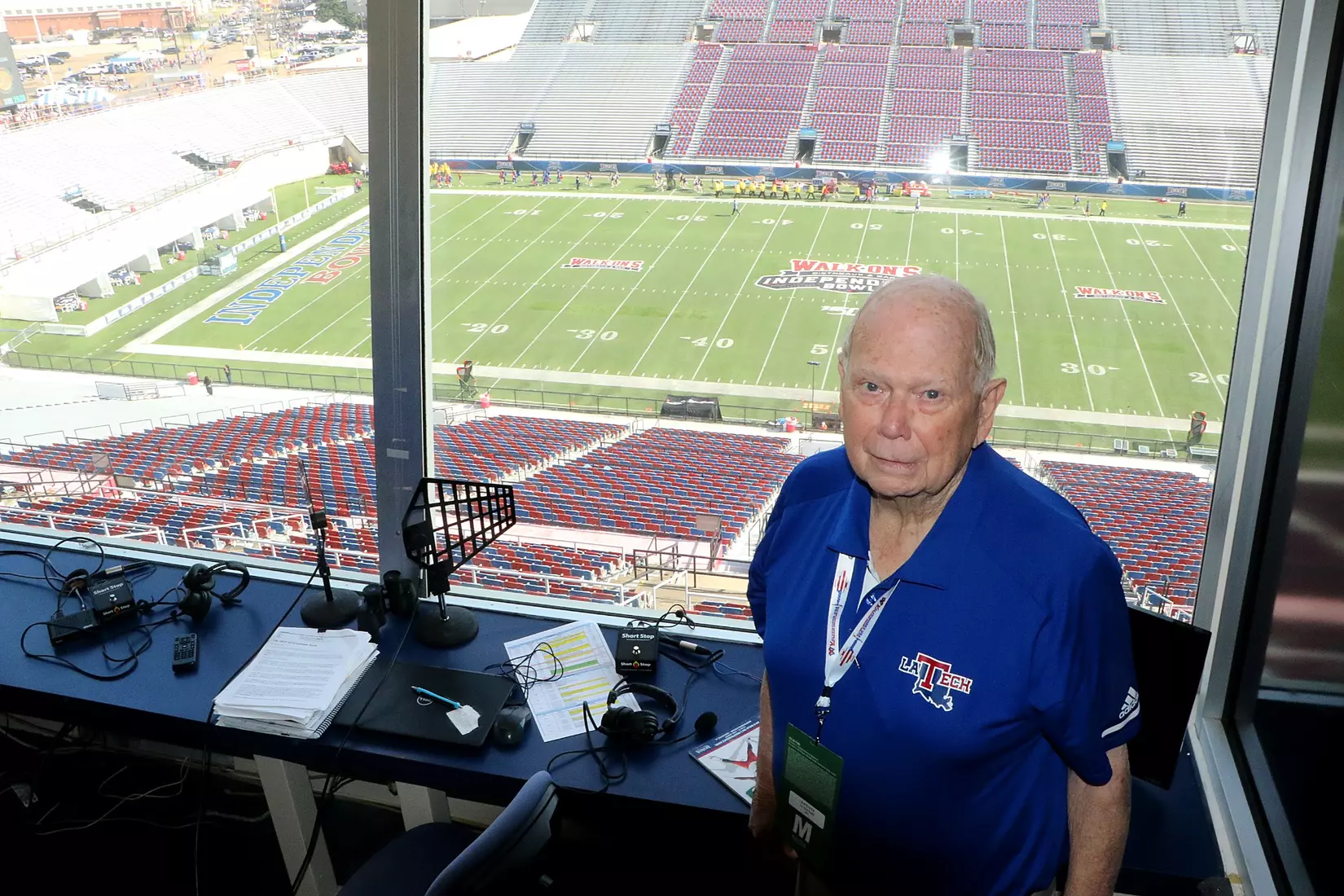Played at Independence Stadium, Shreveport, La. 26Dec2019. The Louisiana Tech Bulldogs beat the Miami Hurricanes 14-0 in the 44th Independence Bowl. Photo by TOM MORRIS/LATechSportsPix.com. c.2019. Louisiana Tech University Foundation. All rights reserved.