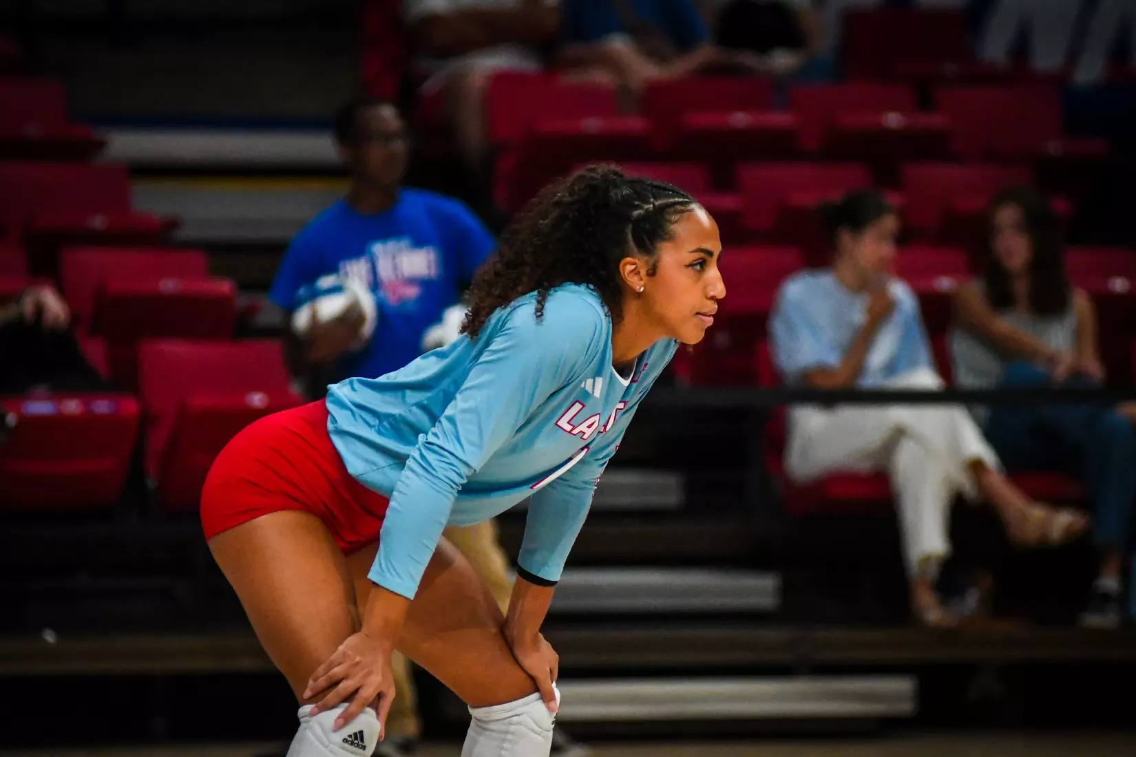 Bulldogs hold off Tigers in gritty five-set win in their home opener