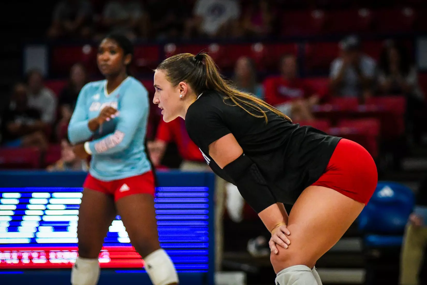 Bulldogs hold off Tigers in gritty five-set win in their home opener