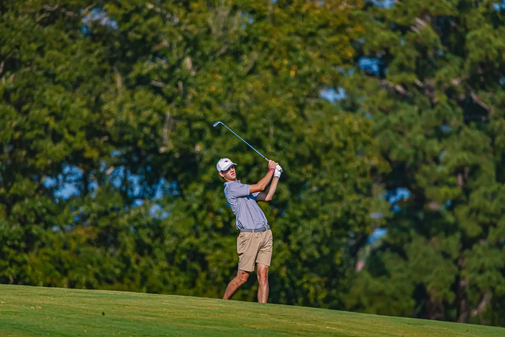 Bulldogs shoot Even par in round one of the Argent Financial Classic; Oskari Schuvalow cards a career-low 68 (-4)