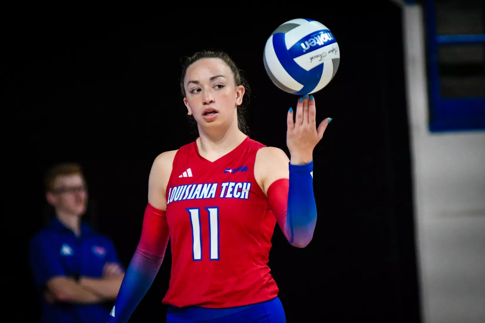 Bulldogs fall in four tight sets to Huskies