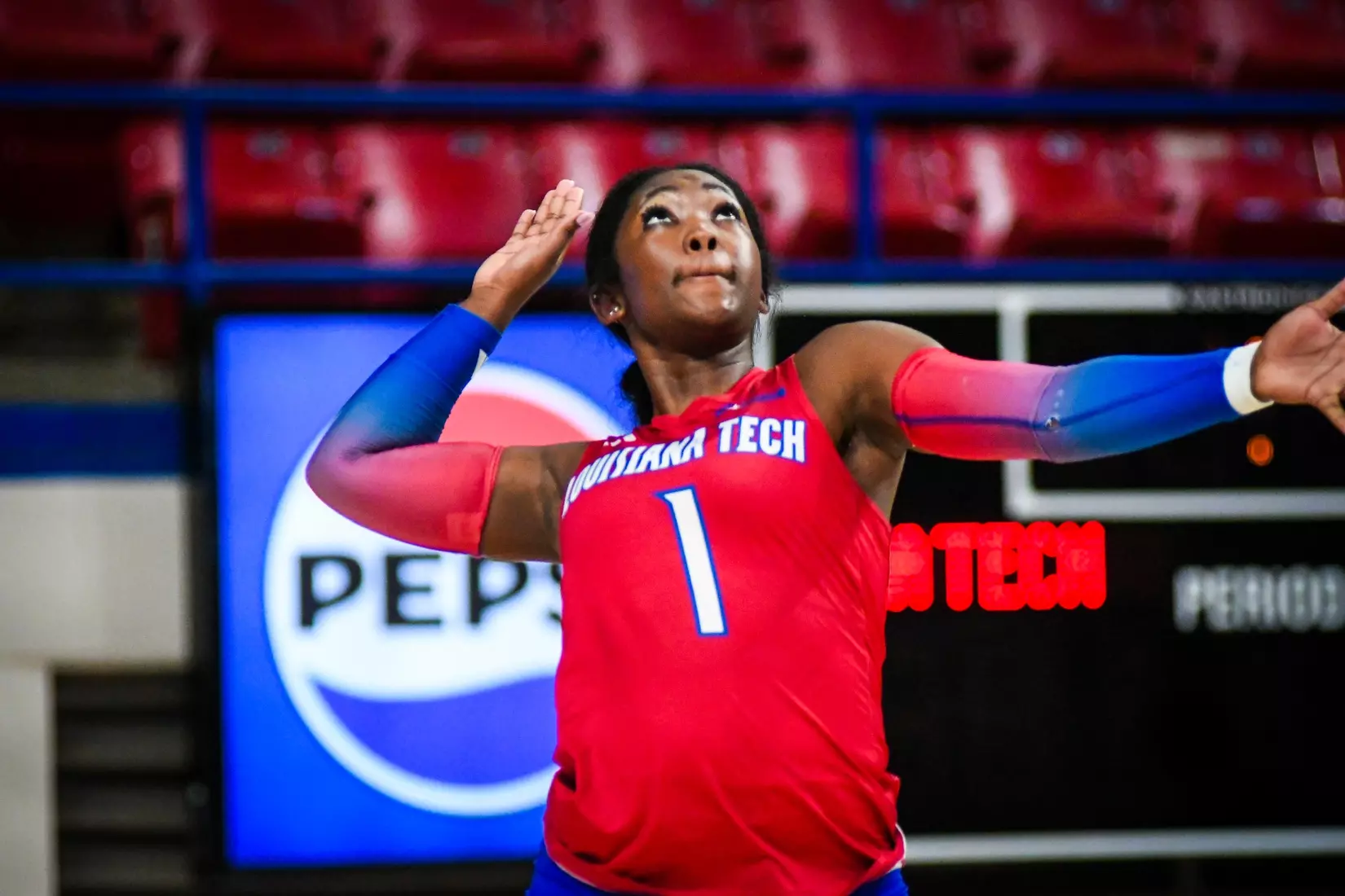 Bulldogs fall in four tight sets to Huskies