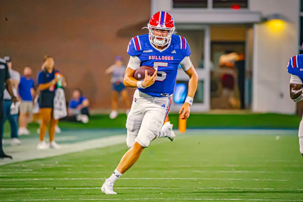 Bulldogs take down Aggies 49-14 in Conference USA opener