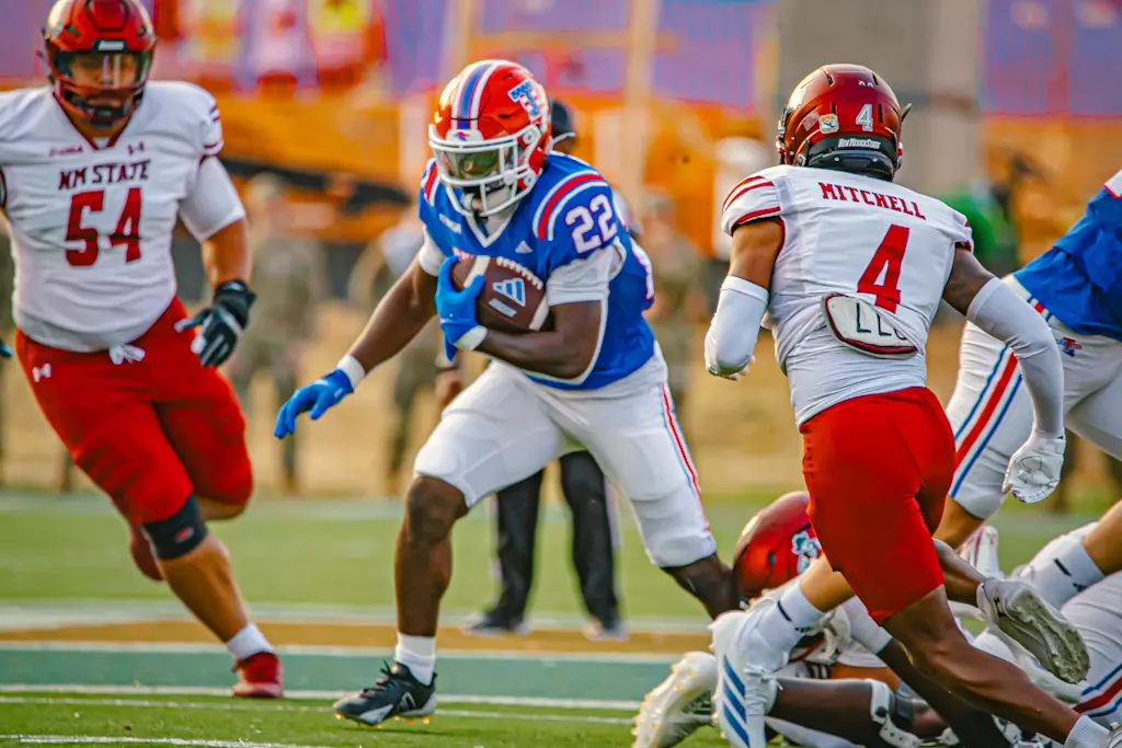 Bulldogs take down Aggies 49-14 in Conference USA opener