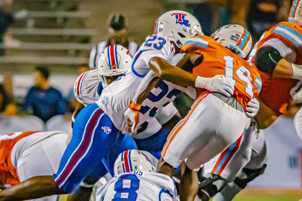 Bulldogs improve to 4-1 on the season and 2-0 in Conference USA play with 30-11 win over UTEP