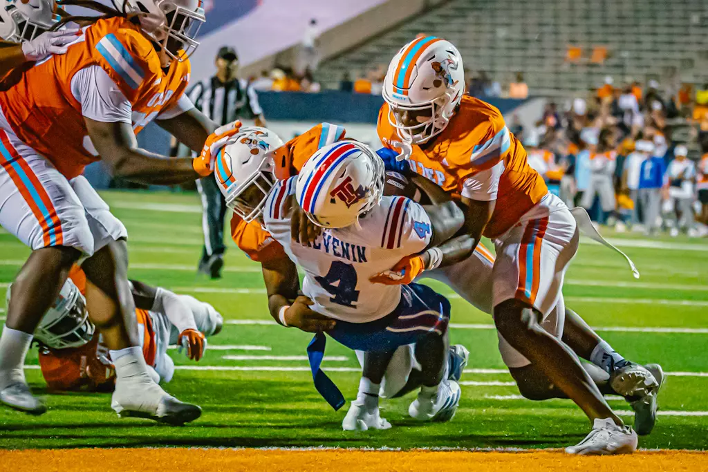 Bulldogs improve to 4-1 on the season and 2-0 in Conference USA play with 30-11 win over UTEP