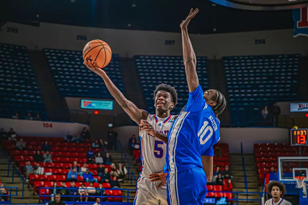 DJ Dudley hit the game-winning three as the Bulldogs overcame a 20-point deficit to defeat the Blue Raiders, 59-58, on Wednesday night