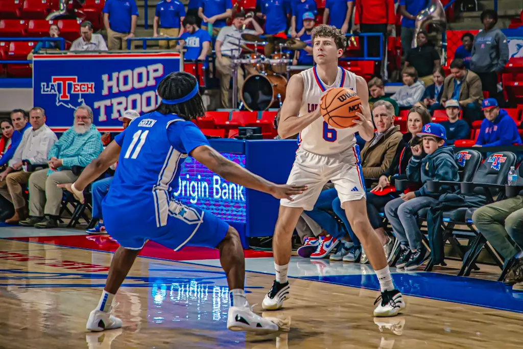 DJ Dudley hit the game-winning three as the Bulldogs overcame a 20-point deficit to defeat the Blue Raiders, 59-58, on Wednesday night