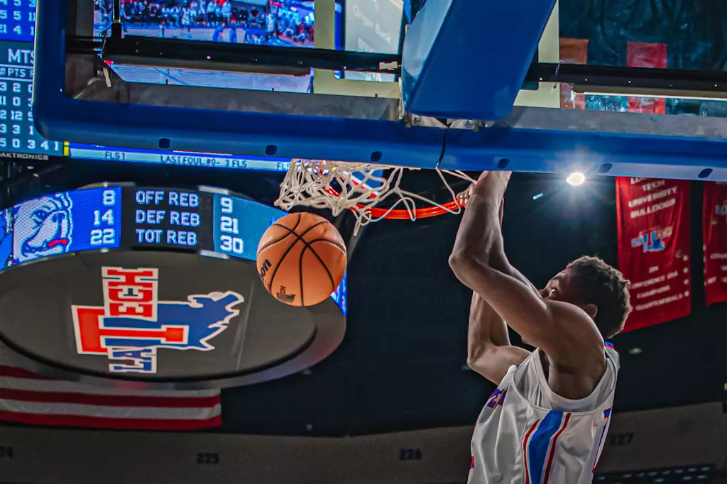 DJ Dudley hit the game-winning three as the Bulldogs overcame a 20-point deficit to defeat the Blue Raiders, 59-58, on Wednesday night