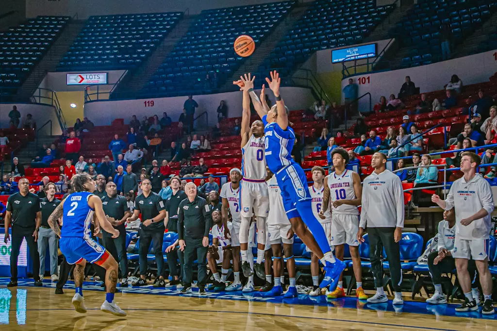 DJ Dudley hit the game-winning three as the Bulldogs overcame a 20-point deficit to defeat the Blue Raiders, 59-58, on Wednesday night