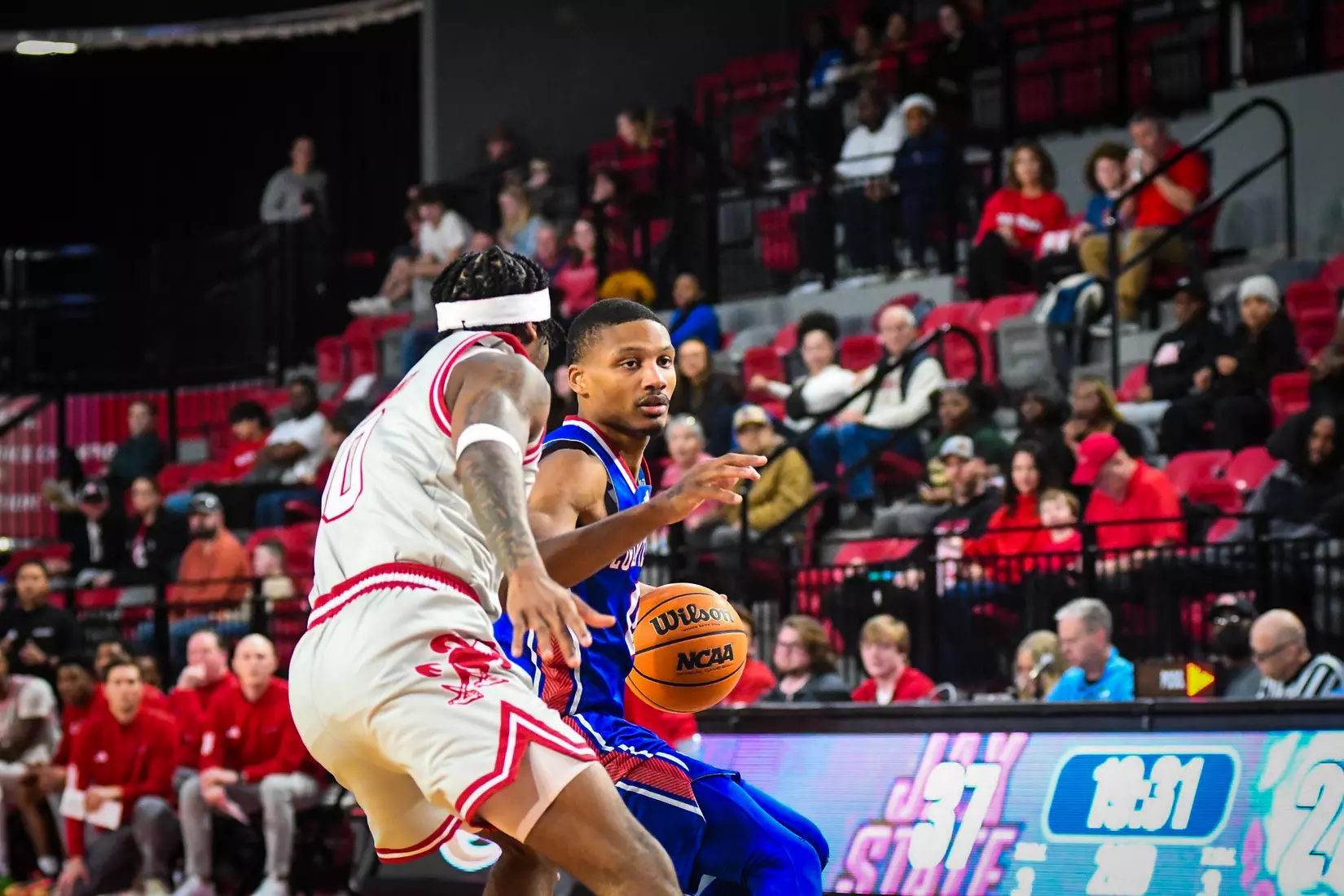 Bulldogs comeback effort falls short in 64-60 loss to Gamecocks on Saturday