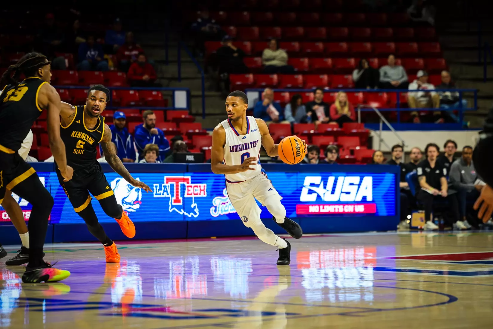 Bulldogs storm back in second half, defeat Owls 82-76 on Friday afternoon inside the Thomas Assembly Center