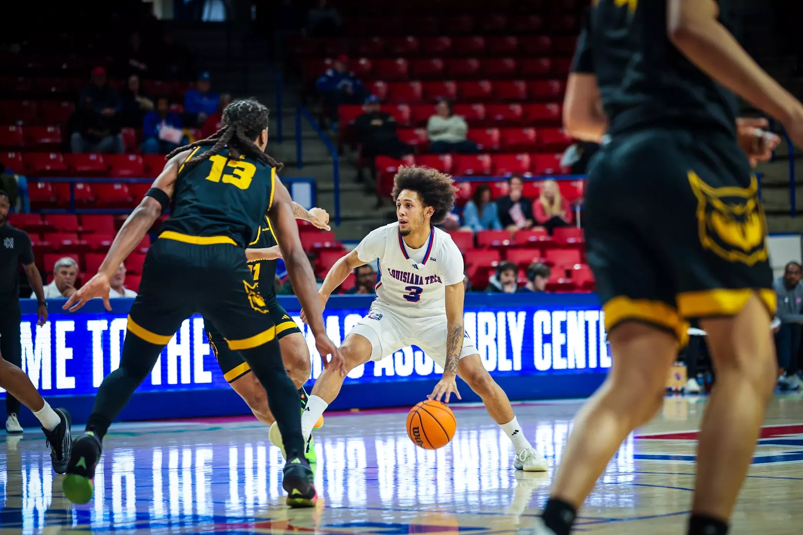 Bulldogs storm back in second half, defeat Owls 82-76 on Friday afternoon inside the Thomas Assembly Center