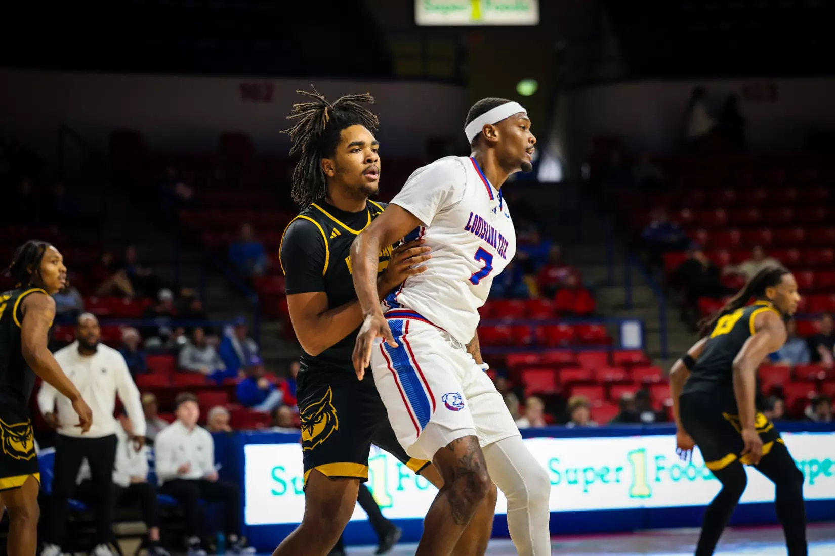 Bulldogs storm back in second half, defeat Owls 82-76 on Friday afternoon inside the Thomas Assembly Center