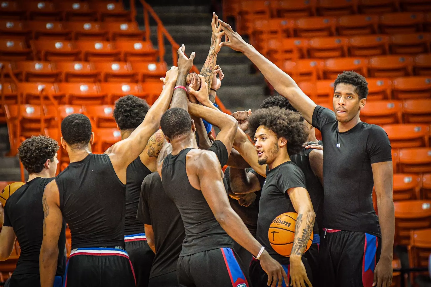 Bulldogs pick up first road win, defeat Miners 69-59 in El Paso