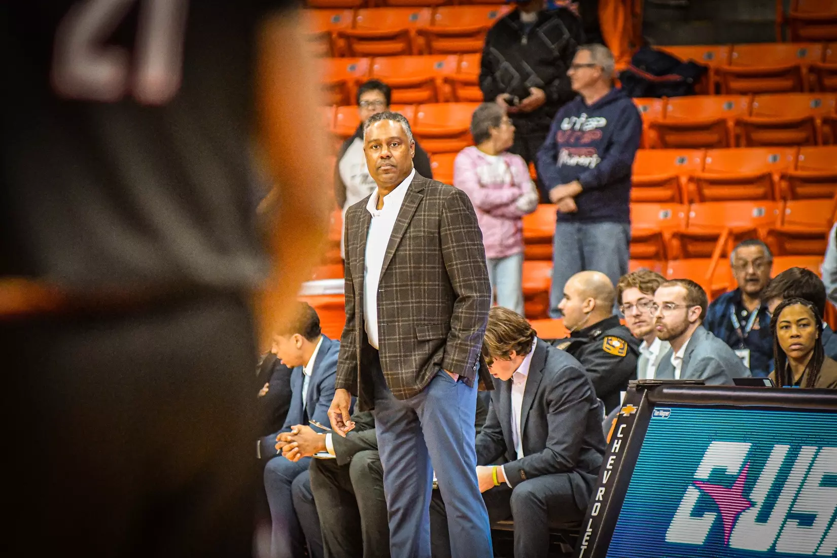 Bulldogs pick up first road win, defeat Miners 69-59 in El Paso