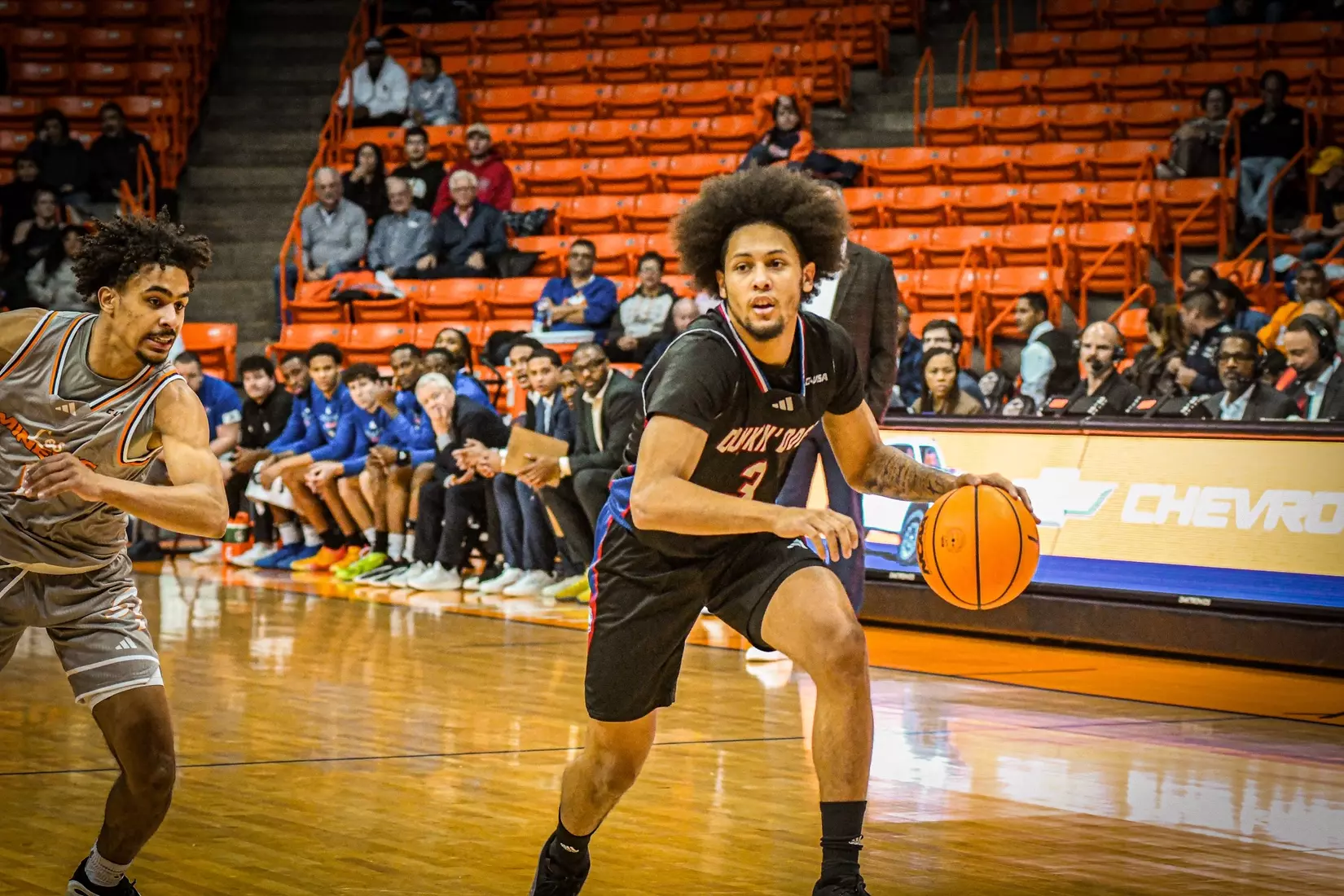 Bulldogs pick up first road win, defeat Miners 69-59 in El Paso