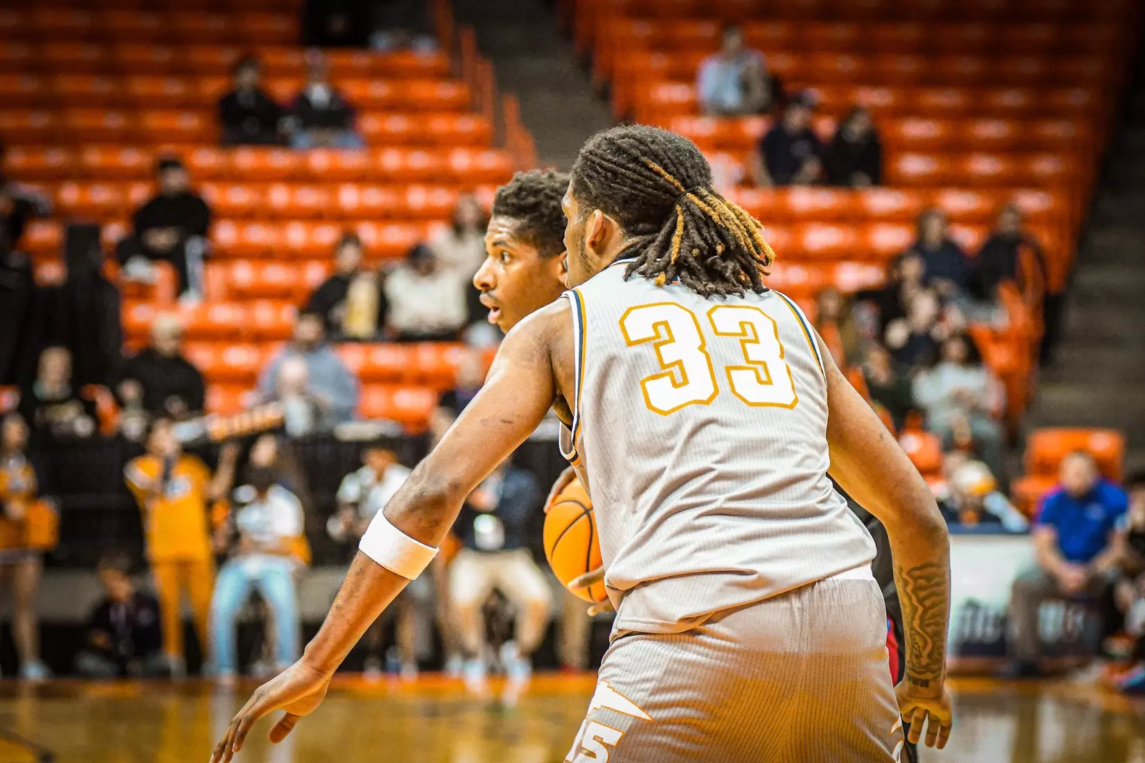 Bulldogs pick up first road win, defeat Miners 69-59 in El Paso