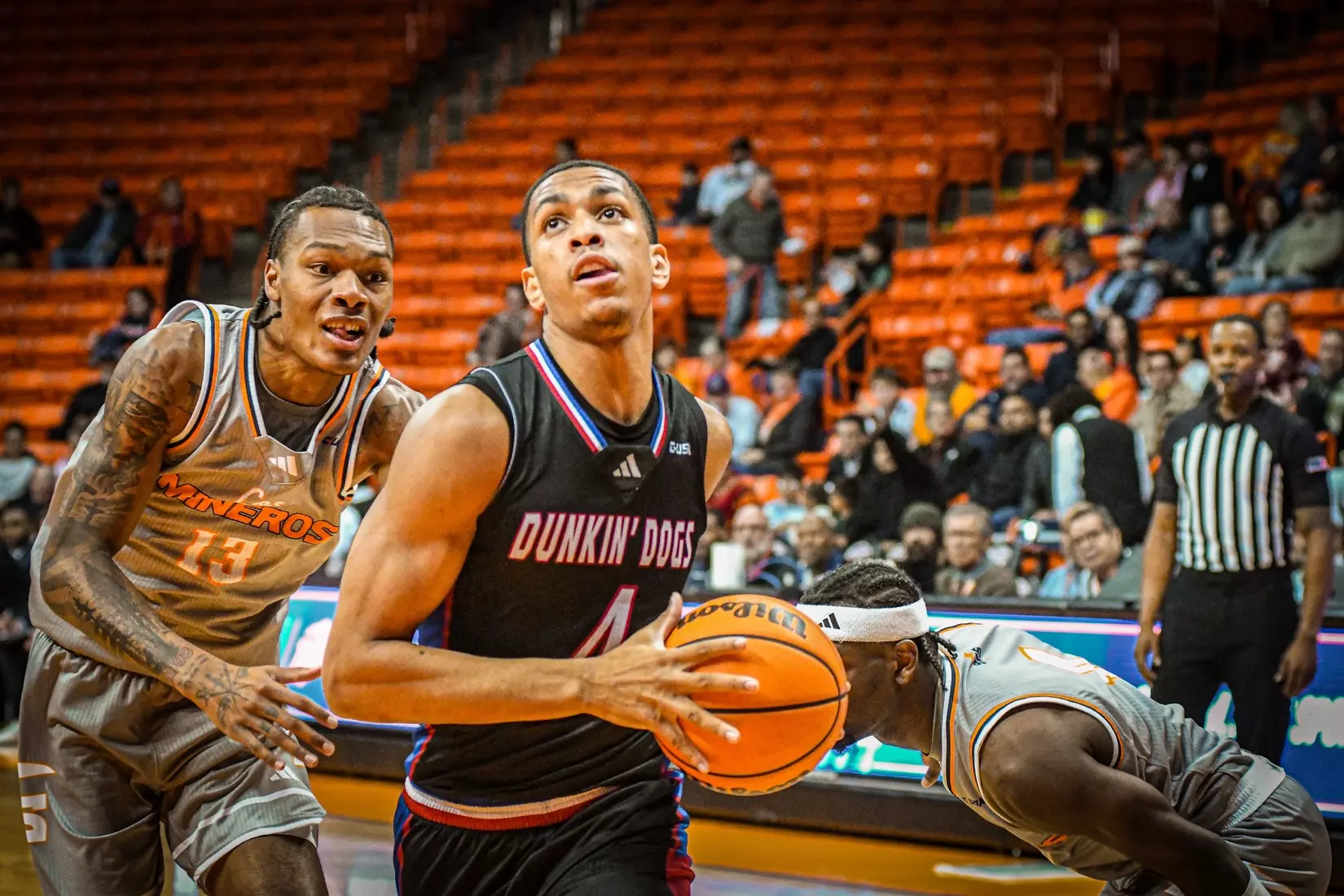 Bulldogs pick up first road win, defeat Miners 69-59 in El Paso