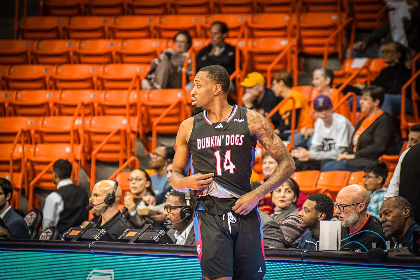 Bulldogs pick up first road win, defeat Miners 69-59 in El Paso
