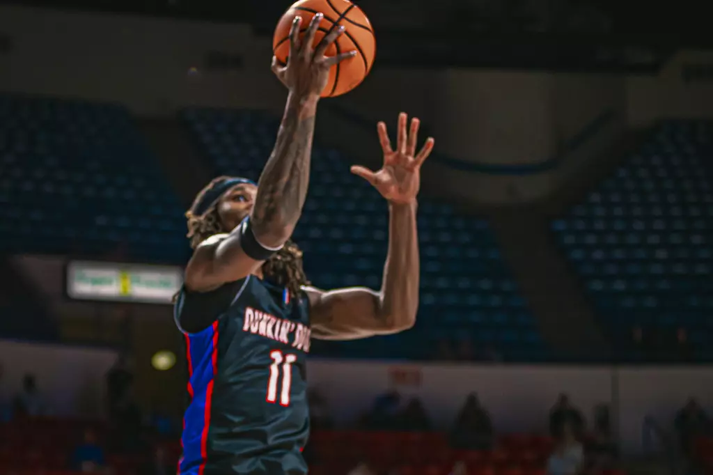 Bulldogs fall at home to Flames, 72-56, on Thursday night