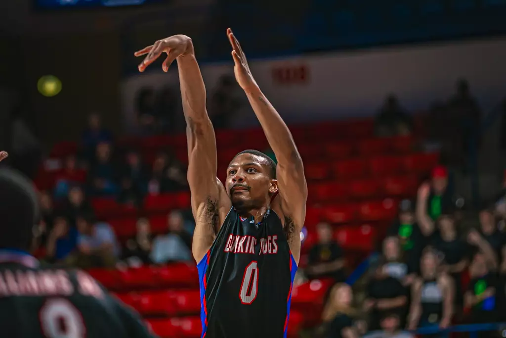 Bulldogs fall at home to Flames, 72-56, on Thursday night