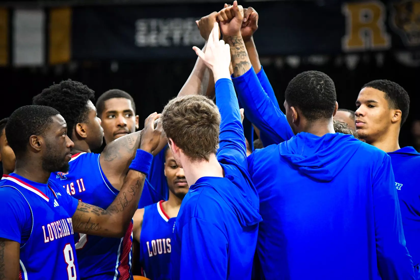 Bulldogs fall 77-64 to Panthers in Miami