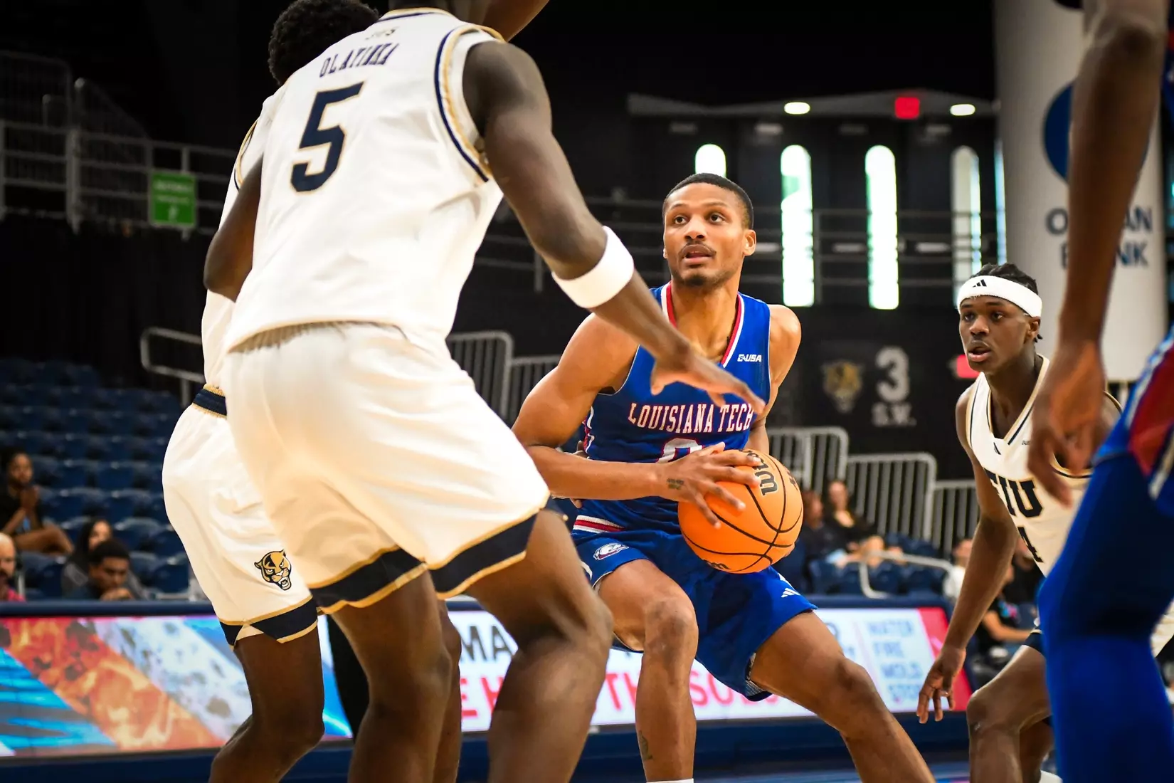 Bulldogs fall 77-64 to Panthers in Miami