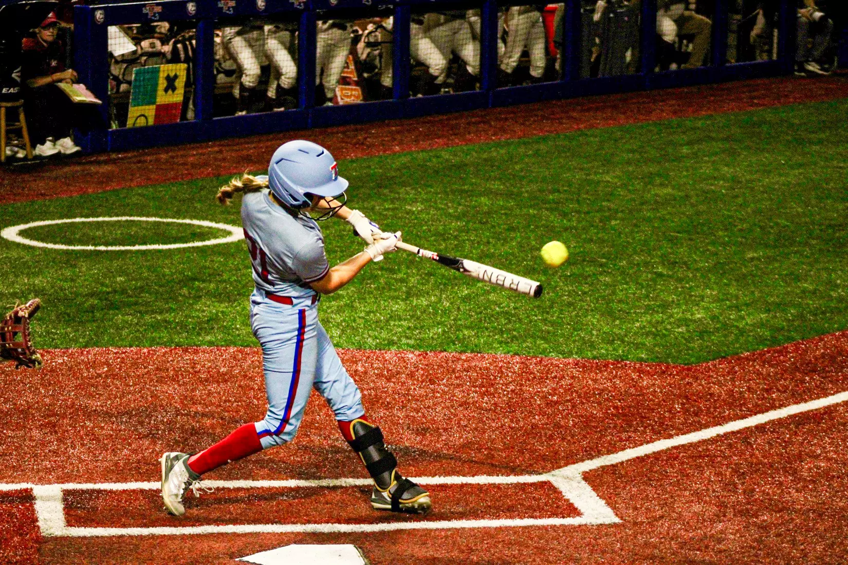 LA Tech defeats ULM 3-2 in 11 innings.