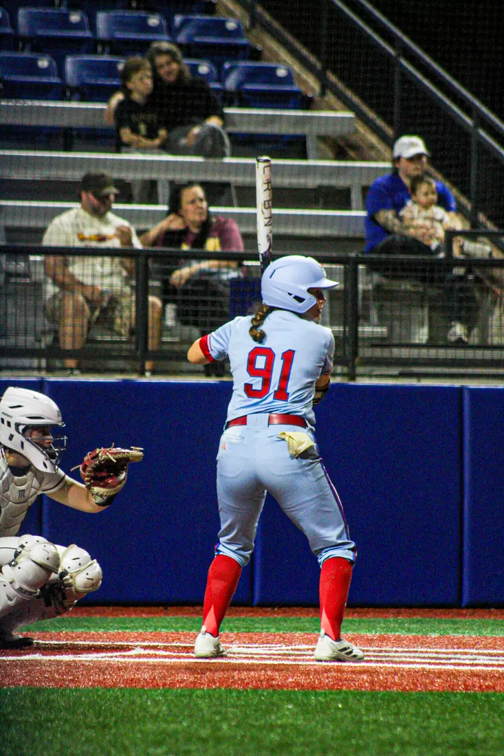 LA Tech defeats ULM 3-2 in 11 innings.