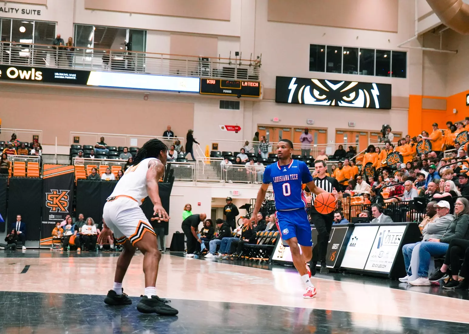 Bulldogs fall to Owls on the road in defensive slugfest