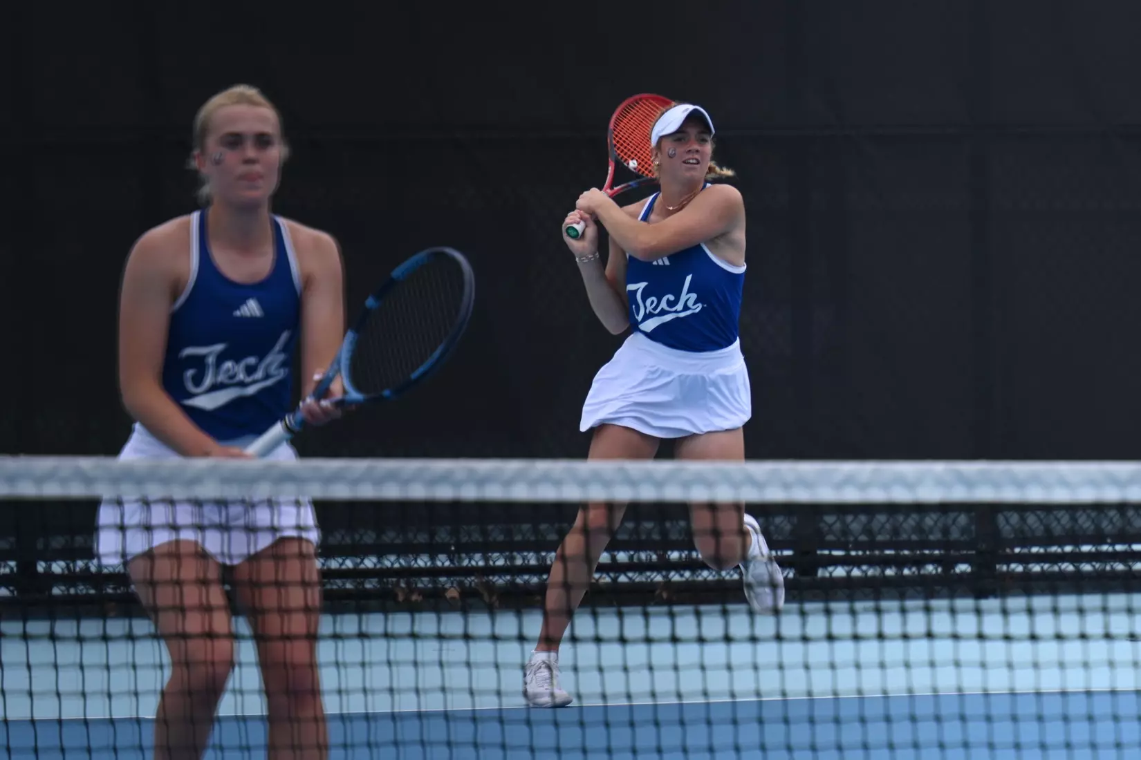 Bulldogs dominate in home opener, defeating Lumberjacks 6-1 on Saturday at the LA Tech Tennis Complex