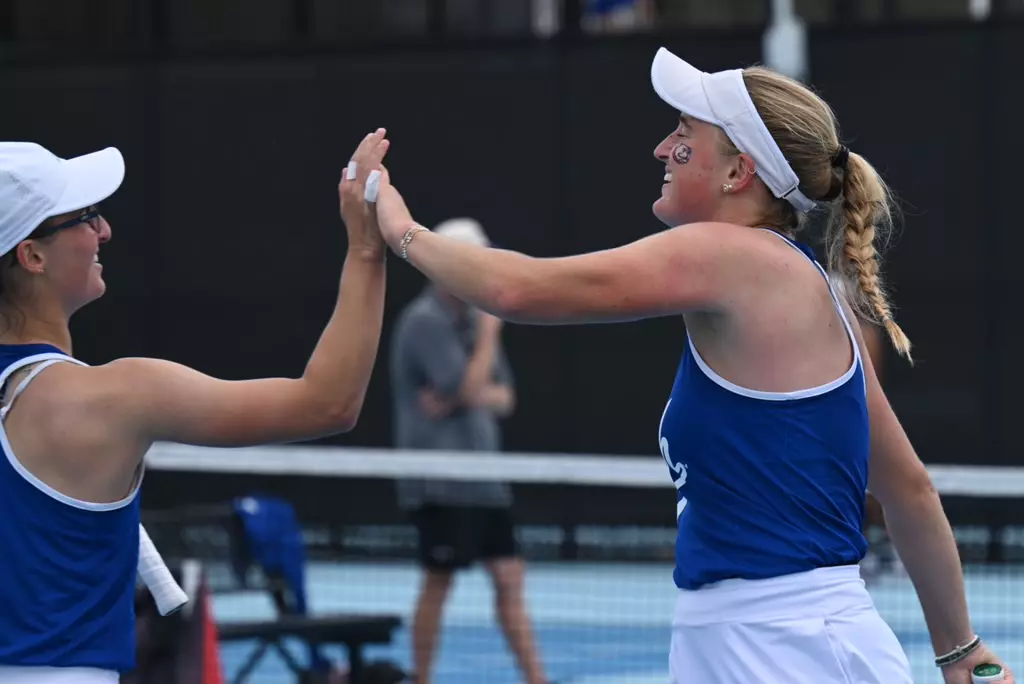 Bulldogs dominate in home opener, defeating Lumberjacks 6-1 on Saturday at the LA Tech Tennis Complex