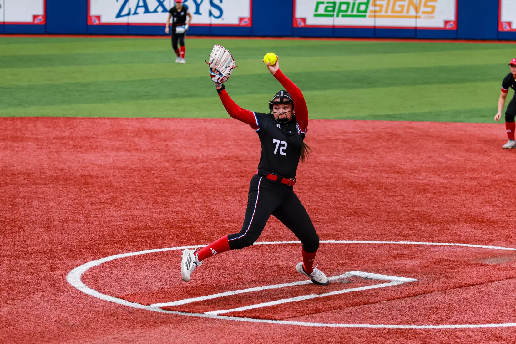LA Tech defeats Southern Miss 8-0 in five innings.