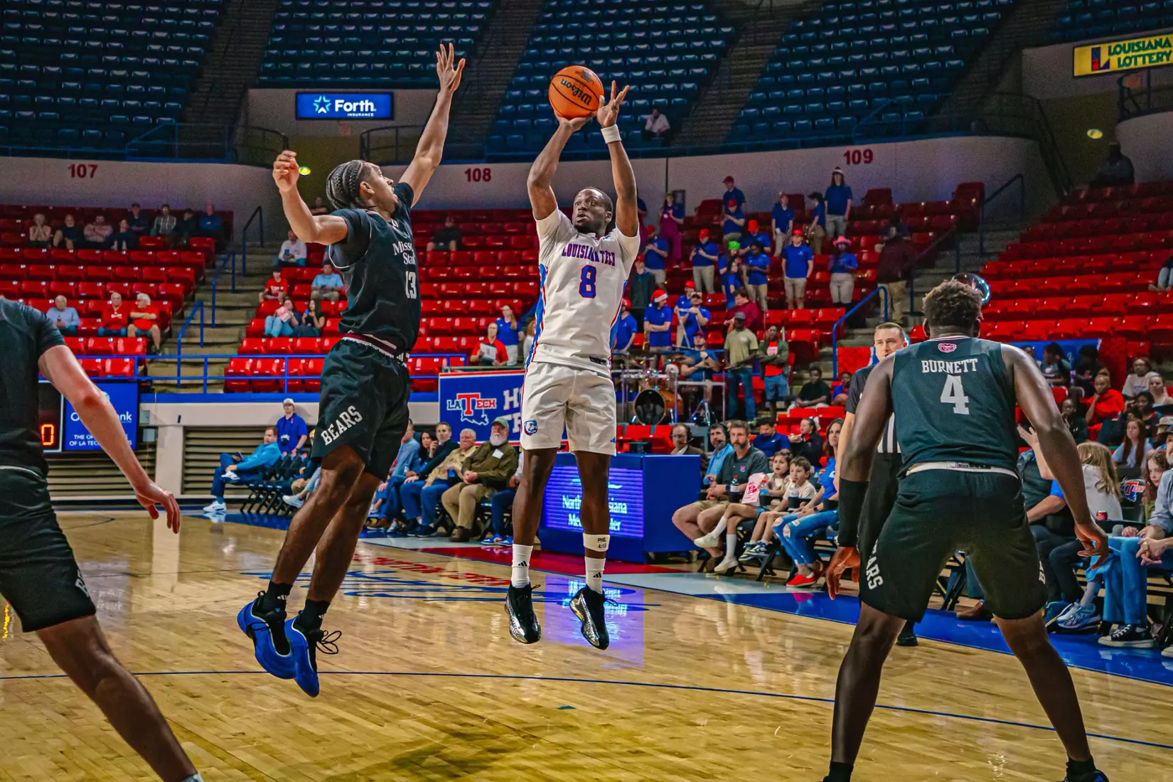 Will Allen's putback with six seconds remaining lifts Bulldogs to 72-70 win over Bears on Thursday night inside the Thomas Assembly Center on Karl Malone Court