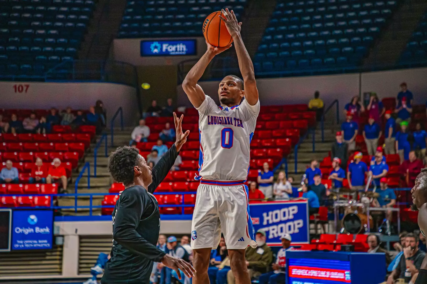 Will Allen's putback with six seconds remaining lifts Bulldogs to 72-70 win over Bears on Thursday night inside the Thomas Assembly Center on Karl Malone Court