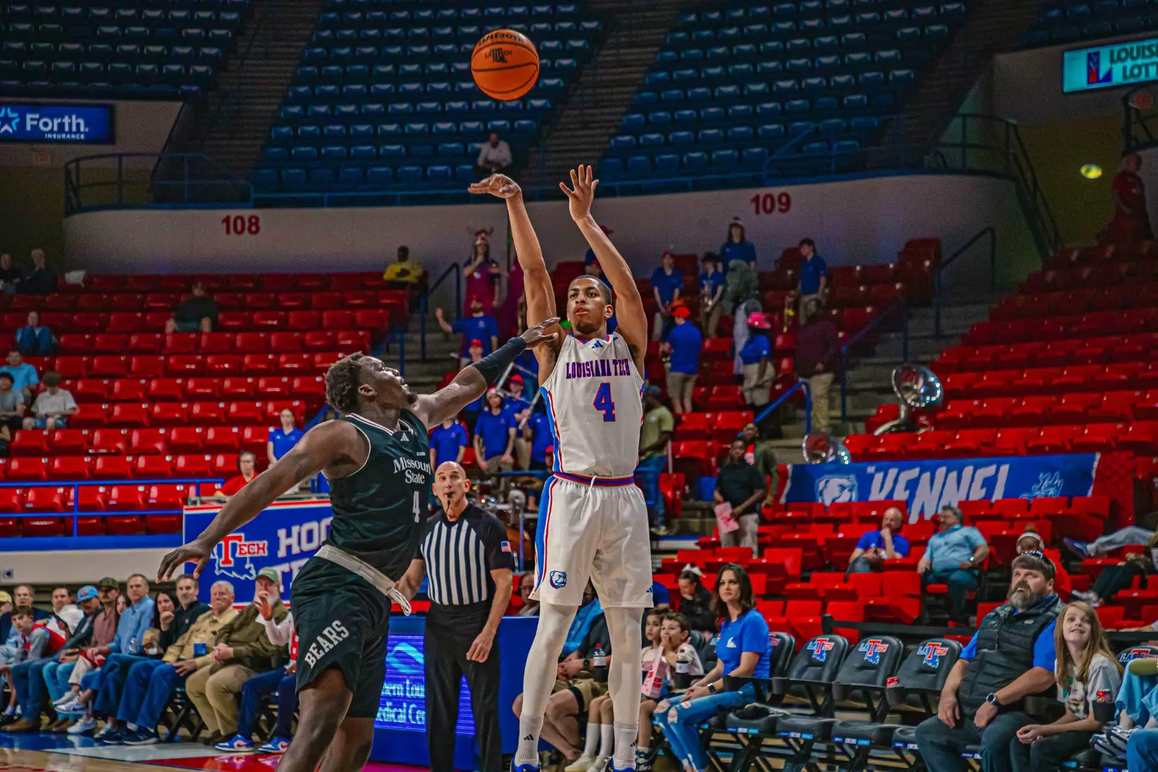 Will Allen's putback with six seconds remaining lifts Bulldogs to 72-70 win over Bears on Thursday night inside the Thomas Assembly Center on Karl Malone Court