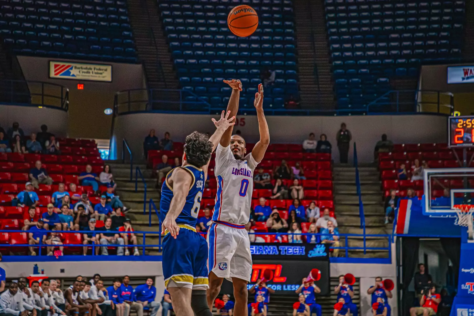 Bulldogs fall to Panthers in home finale