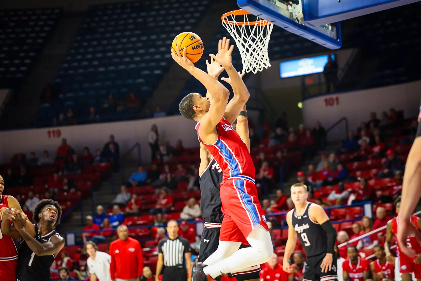 Bulldogs fall to the Aggies on Wednesday night in the TAC