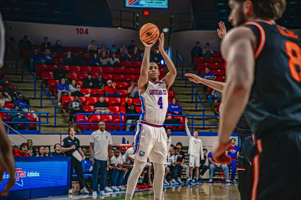 Bulldogs get revenge on Bearkats, celebrate the jersey retirement of Paul Millsap