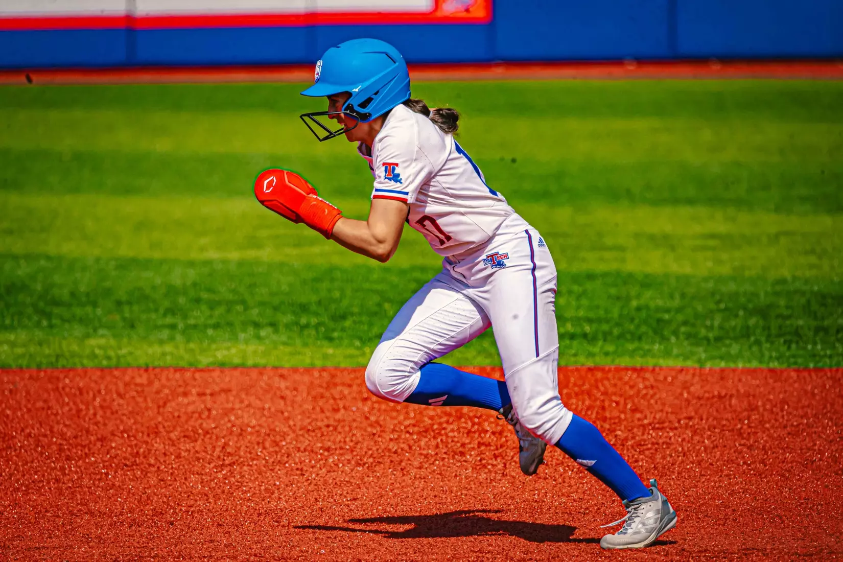 LA Tech defeats UCA 6-3 to close Bulldog Classic.