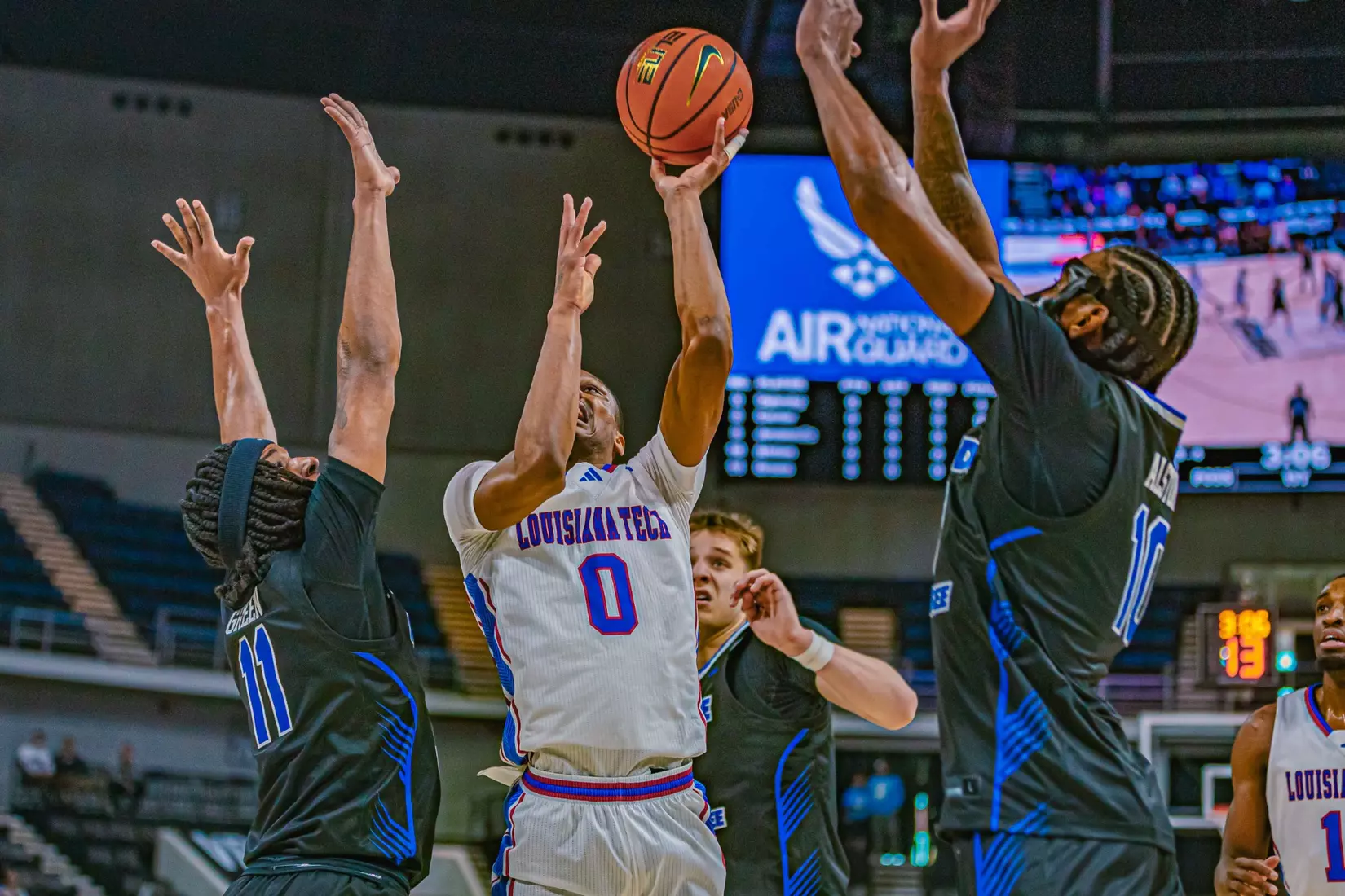 Bulldogs advance to the CUSA Men's Basketball Championship semifinals with an 80-69 victory over Middle Tennessee on Thursday night