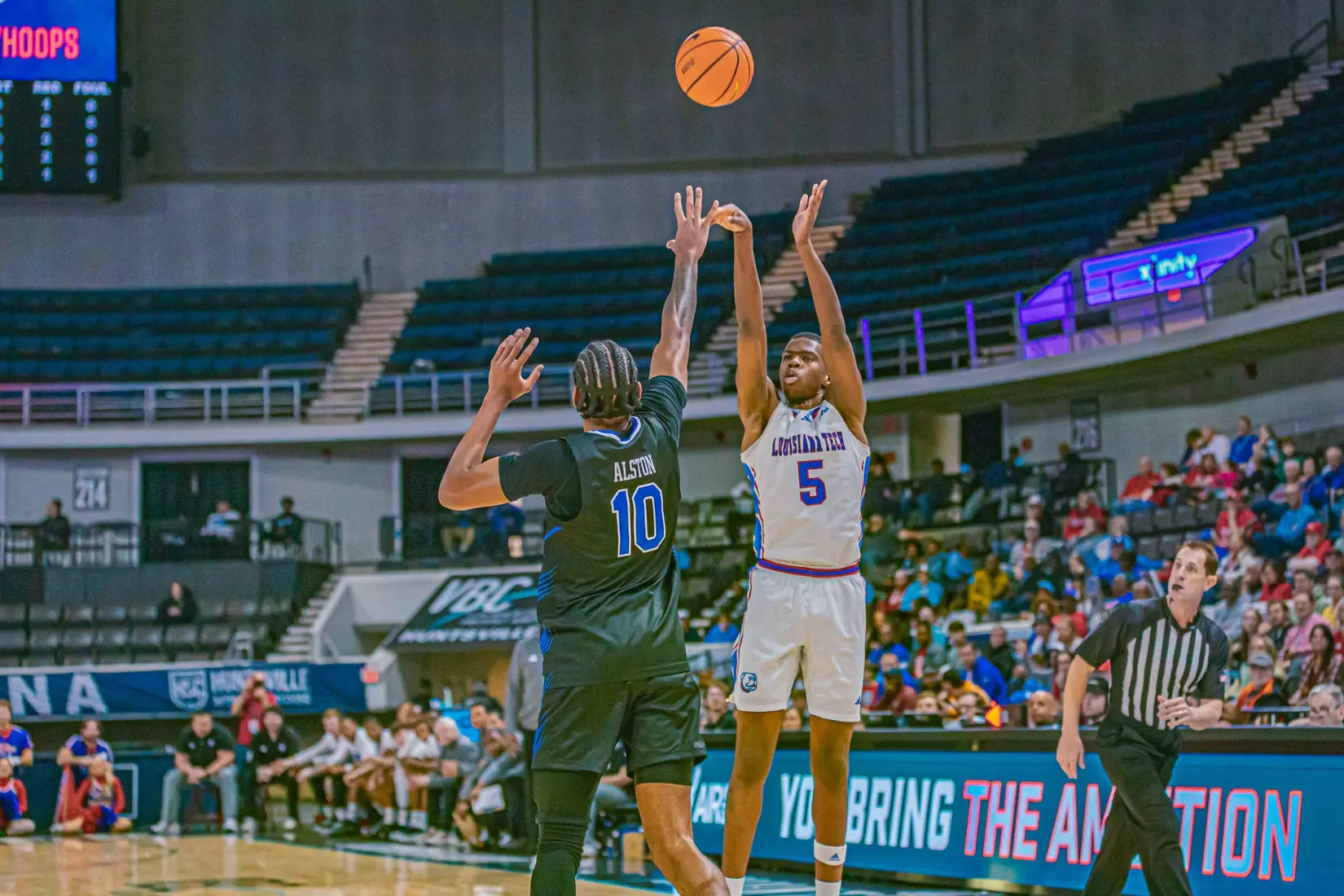 Bulldogs advance to the CUSA Men's Basketball Championship semifinals with an 80-69 victory over Middle Tennessee on Thursday night