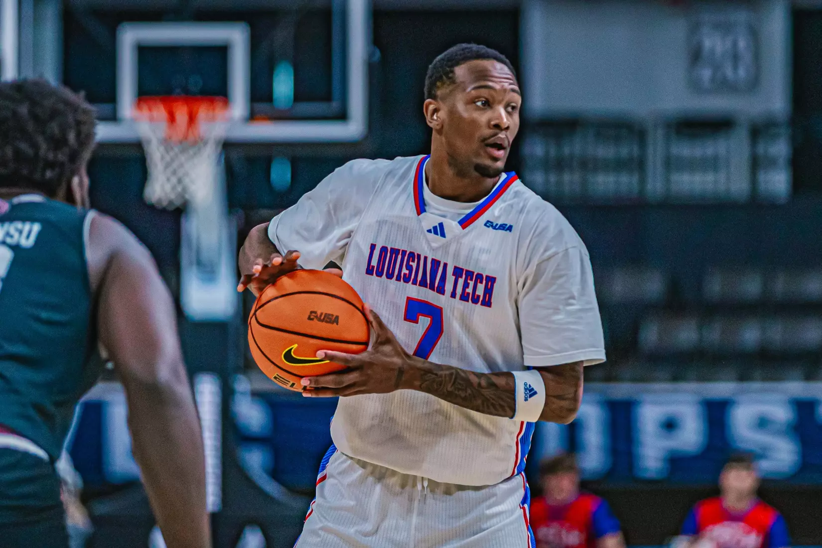 Bulldogs advance to the CUSA title game with 69-66 win over the Bears on Friday