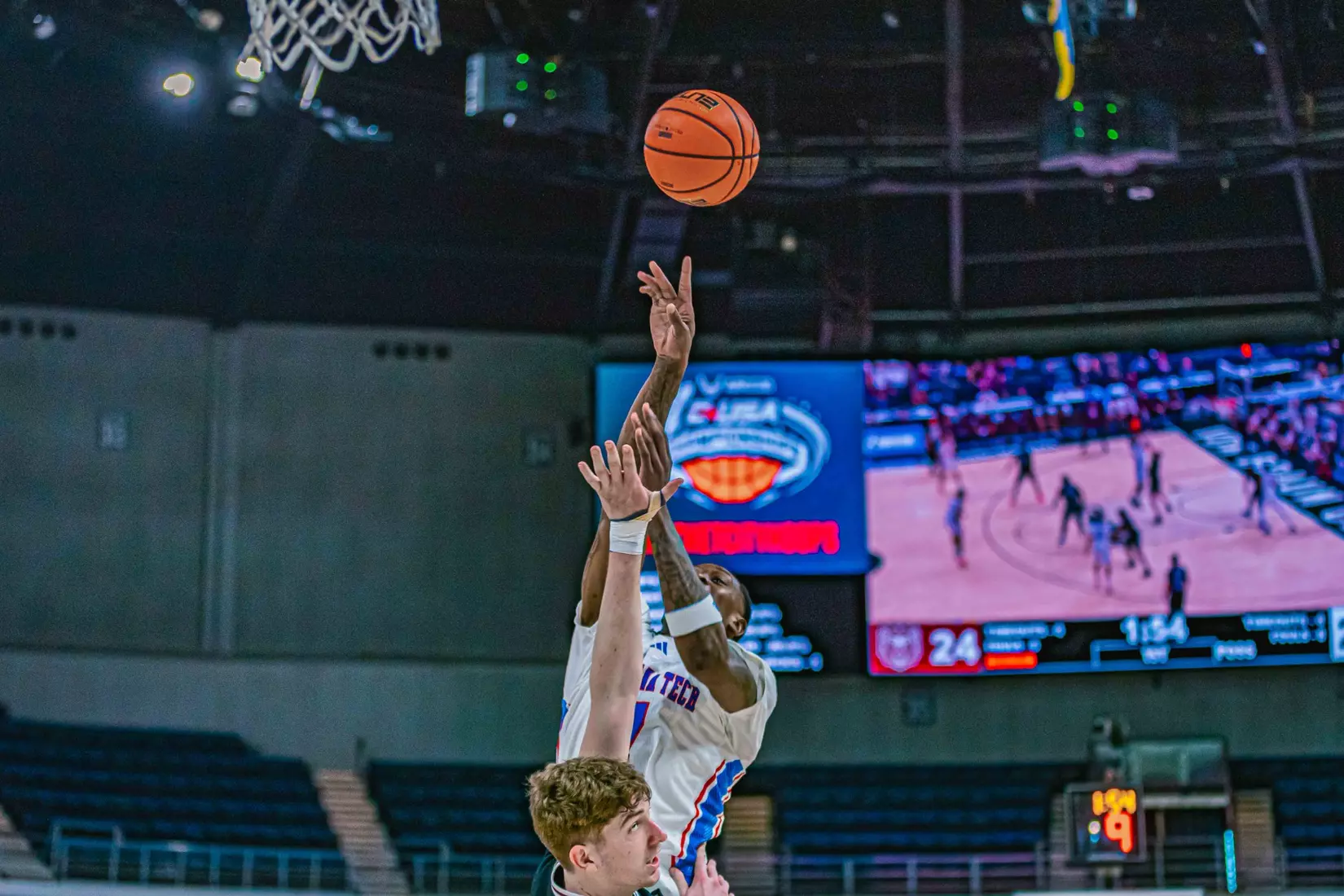 Bulldogs advance to the CUSA title game with 69-66 win over the Bears on Friday