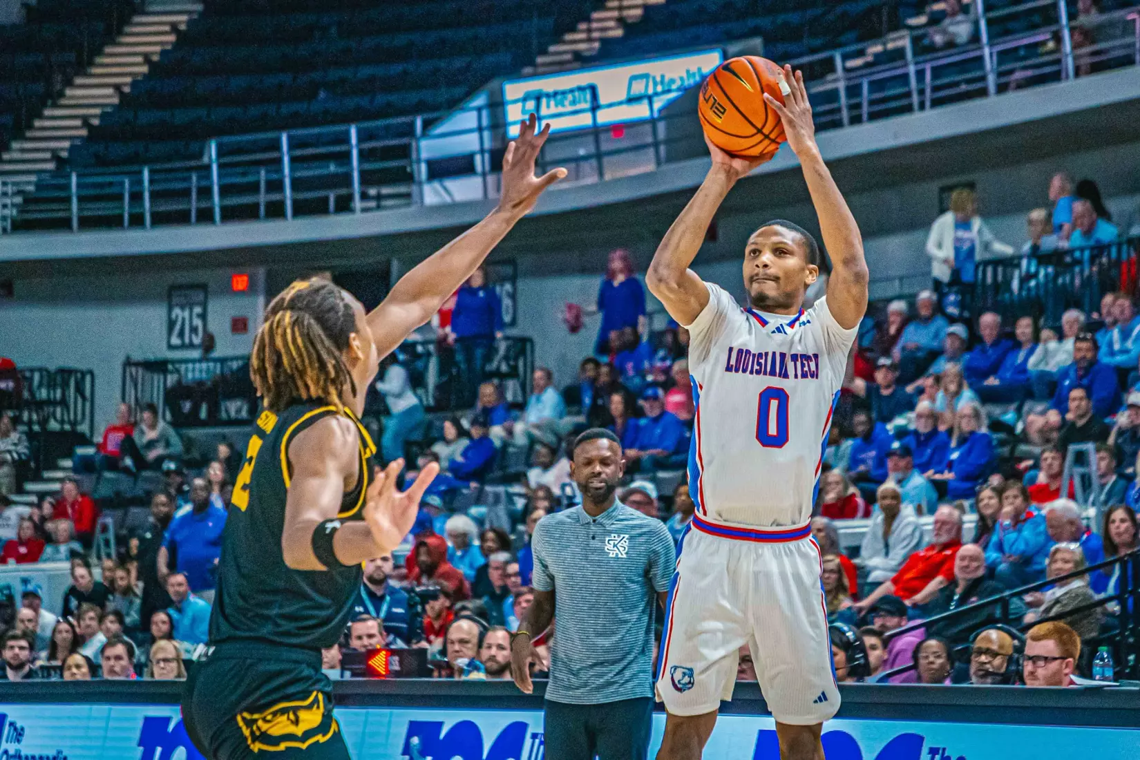 Bulldogs fall in title game to Owls
