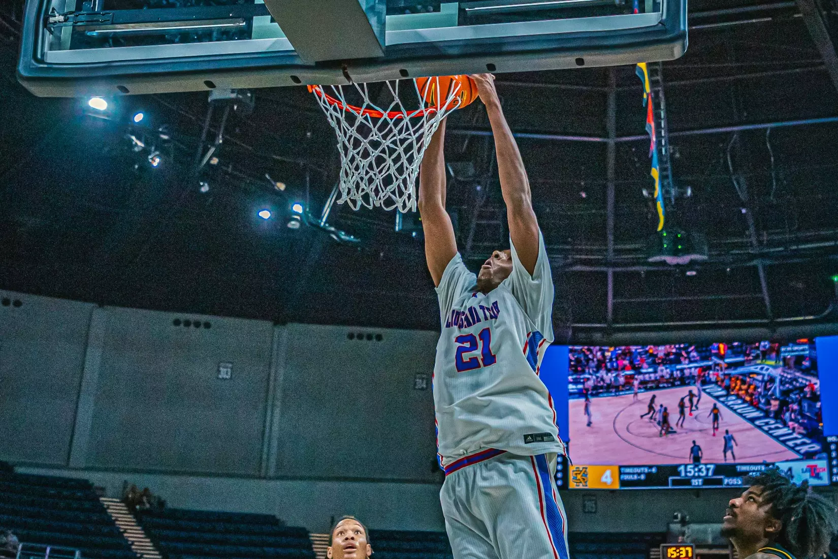 Bulldogs fall in title game to Owls