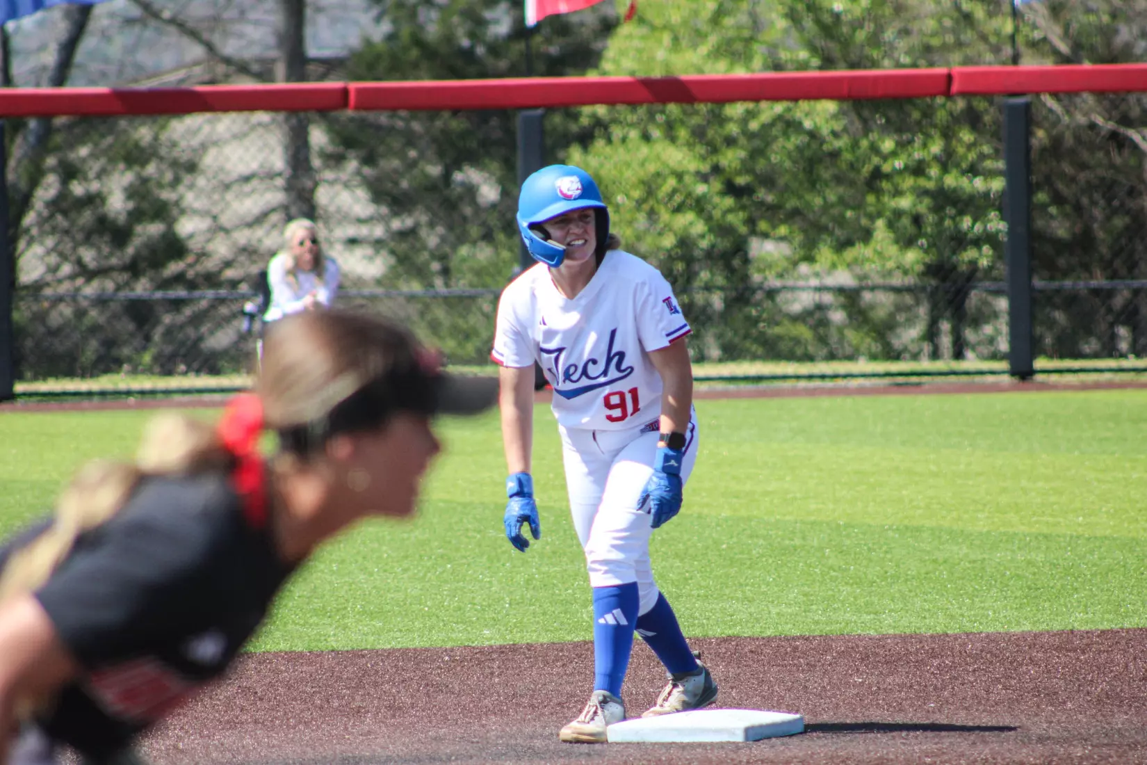 Bulldogs fall in extras in series finale.